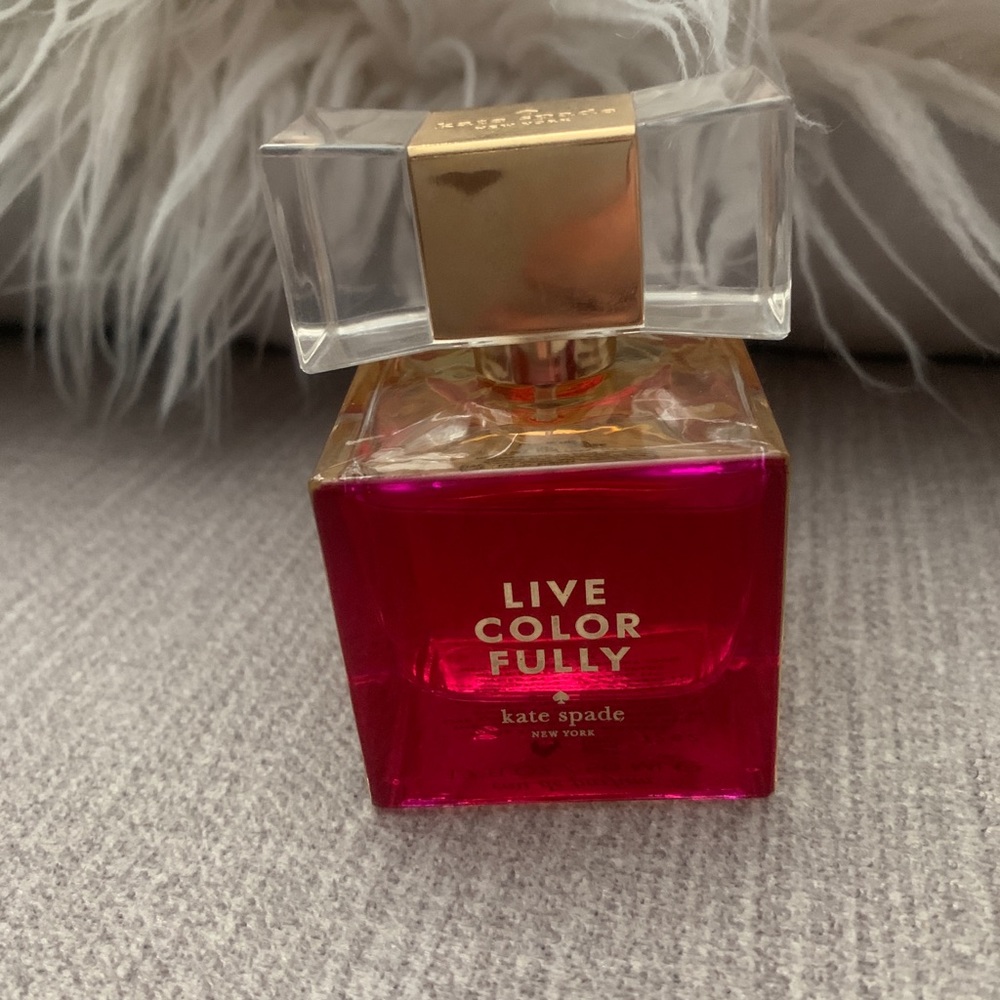 Kate Spade live color Fully  perfume
